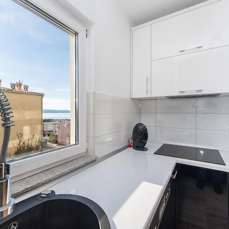 Apartments Crystal Makarska Room photo