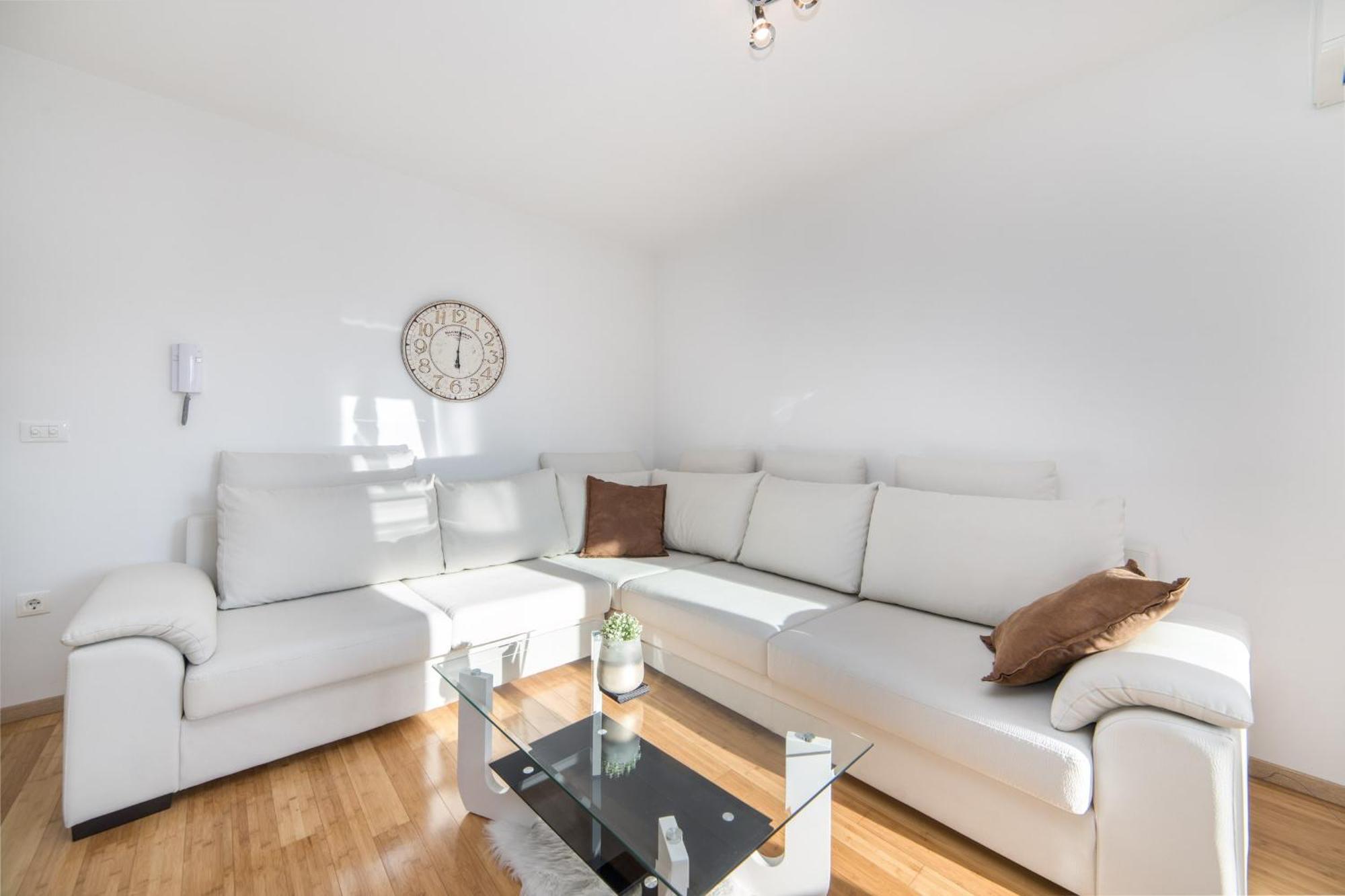 Apartments Crystal Makarska Room photo